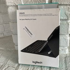 Logitech keyboard case for iPad Pro